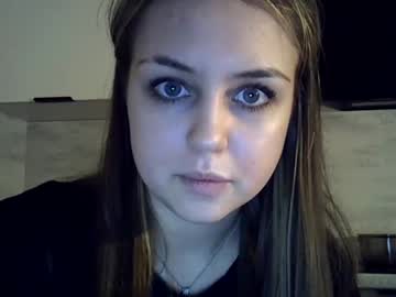 girl
        starshinex cam image #3545492
