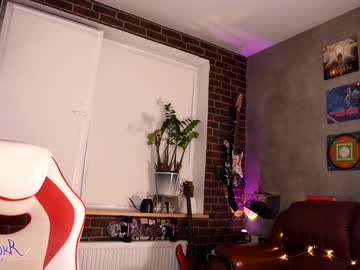girl
        awondrr cam image #5389810
