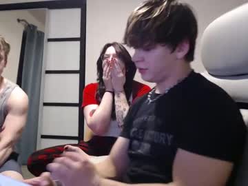 couple
        lustfullives cam image #3540790