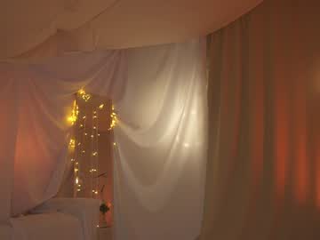 girl
        sunny_maria cam image #6619776