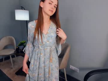 girl
        chillsea cam image #3328054