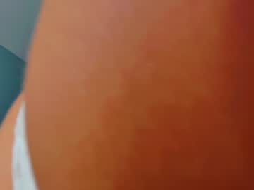 girl
        star_gazing cam image #4171416