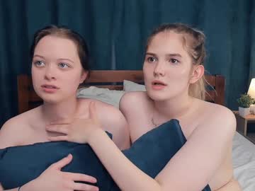 couple Cam Girls Masturbating With Dildos On Chaturbate with shine_ember