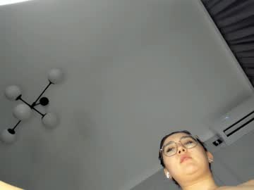 girl
        miso_soso_9 cam image #1872265