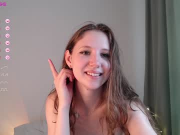 girl
        elizavetta_miller cam image #4452958