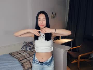 girl
        darinaweis cam image #6038660