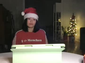 girl
        littlesugarpea cam image #3144130