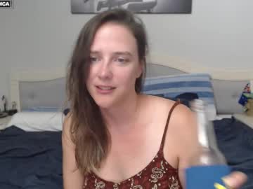 girl
        bluexstacey cam image #6286576