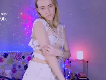 girl
        anna__siu cam image #3314470