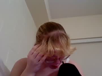 girl
        blonde_katie cam image #3036603