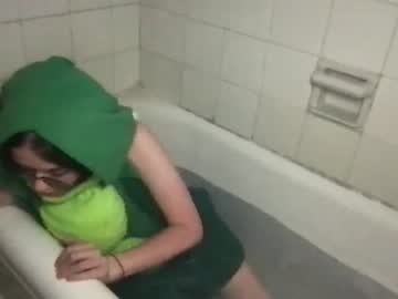 girl
        littlesugarpea cam image #3237027