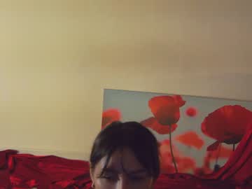 girl
        annesense cam image #1606557