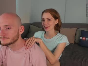 couple
        maypeach cam image #5344817