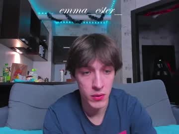 couple
        esthetics_boys cam image #5948621
