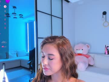 girl
        jou_gun cam image #6699432