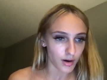 girl
        goodgirlliv cam image #6845902