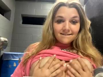 girl
        moneyhungreyaj cam image #1046838