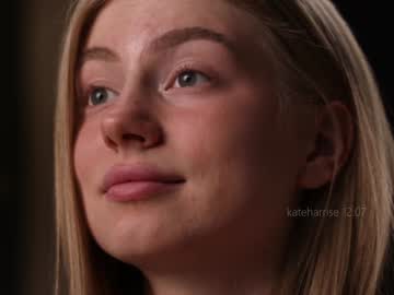 girl
        kateharrise cam image #4576723