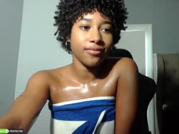 girl
        gyalxoxo cam image #442289