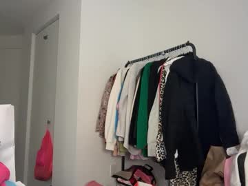 girl
        thelexirose cam image #6656756