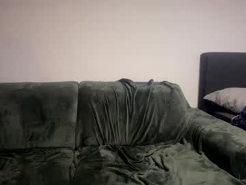 couple
        nickygold cam image #1204232