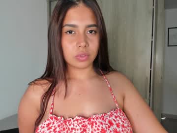 girl
        abigail_w cam image #6771782