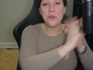 girl
        alexa_dream cam image #6742538