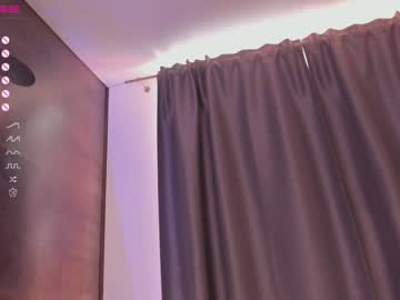 girl
        yolandabertha cam image #1273332