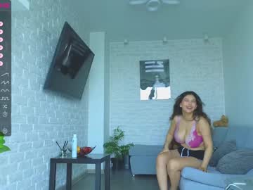girl
        i_n_d_i_c_a cam image #1903680