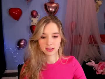 girl
        milablush cam image #886409