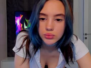 girl
        angella_kleee cam image #2620446