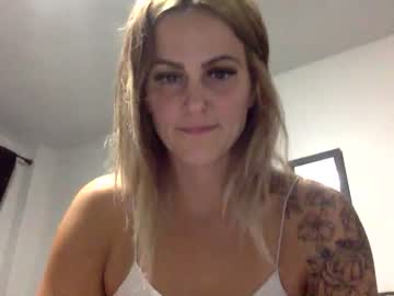 girl
        thesecretblossm cam image #2160905