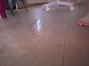 girl
        bailey_eilish cam image #6386952