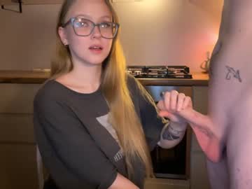couple
        babyytonight cam image #3838792