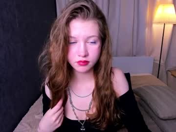 girl
        miahert cam image #5321547