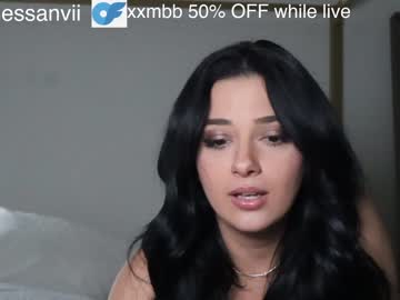 girl
        xvno cam image #2987572