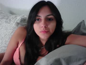 girl
        genesismoselle cam image #1847080