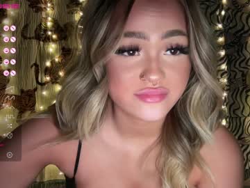 girl
        ari_02 cam image #2198422