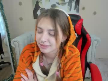 girl
        kaleriaminx cam image #545283