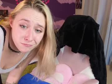 girl
        pr3ttyp1nkpussy cam image #2807226
