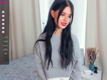 girl
        elfas_cute cam image #1896766