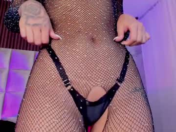 girl
        candyred88 cam image #688471