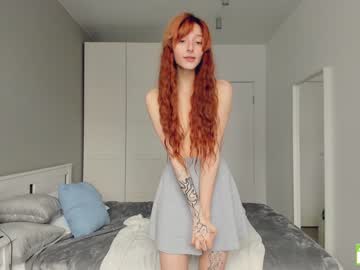 girl
        jennifer_ewans cam image #1524360