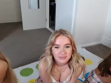 girl
        itschanelxx cam image #4015412