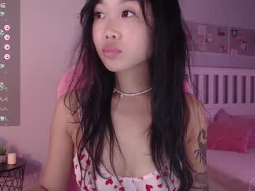 girl
        norma_blum cam image #4935400