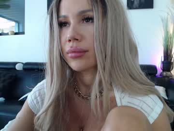 girl
        marrylouanne cam image #1112924