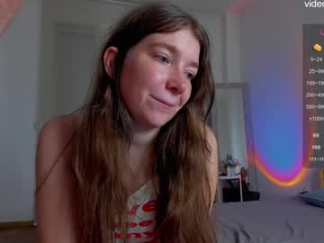 couple
        alicekaneky_xx cam image #5076317