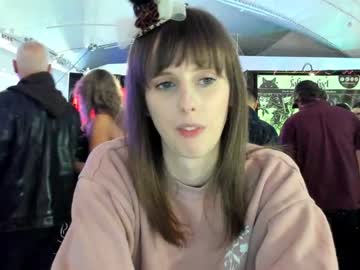 girl
        foxy_gamer cam image #3431320