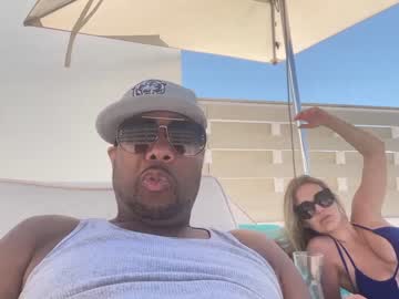 couple
        thewestwingxxx cam image #3943426