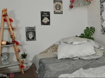 girl
        grettabenett_ cam image #148080